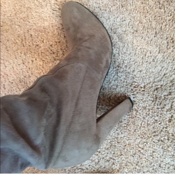Steve Madden Gray Over the Knee Boots - Picture 3 of 6